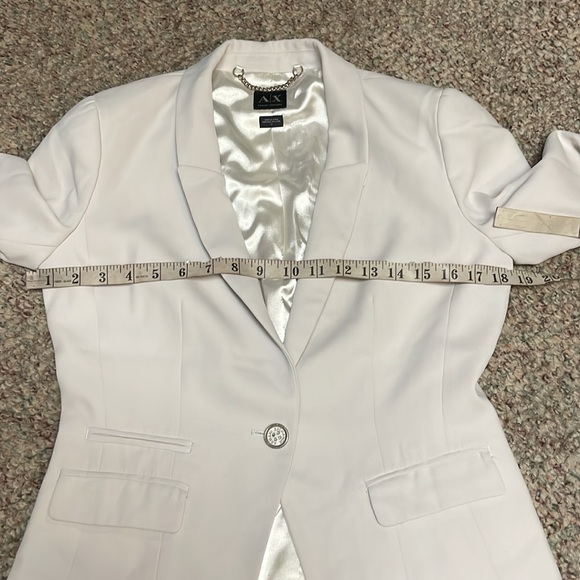 Armani single button blazer in new condition - Picture 5 of 11